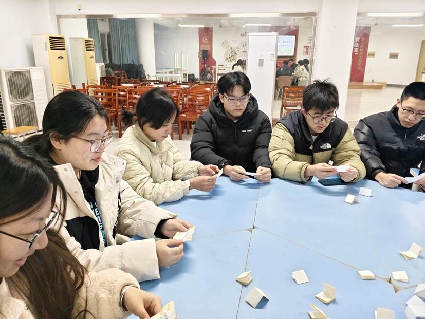 7b27a2a5107a951d9c8c2119586cb039